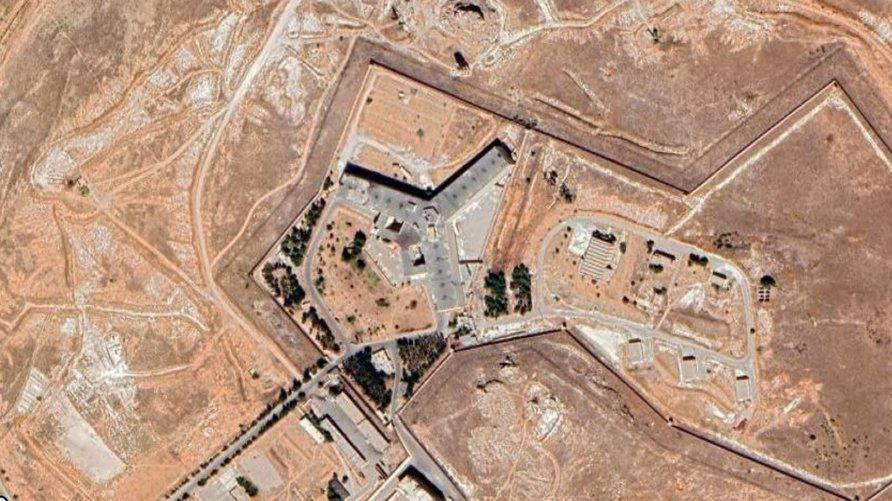 "رايتس ووتش" تسخر من تجريم "ال...