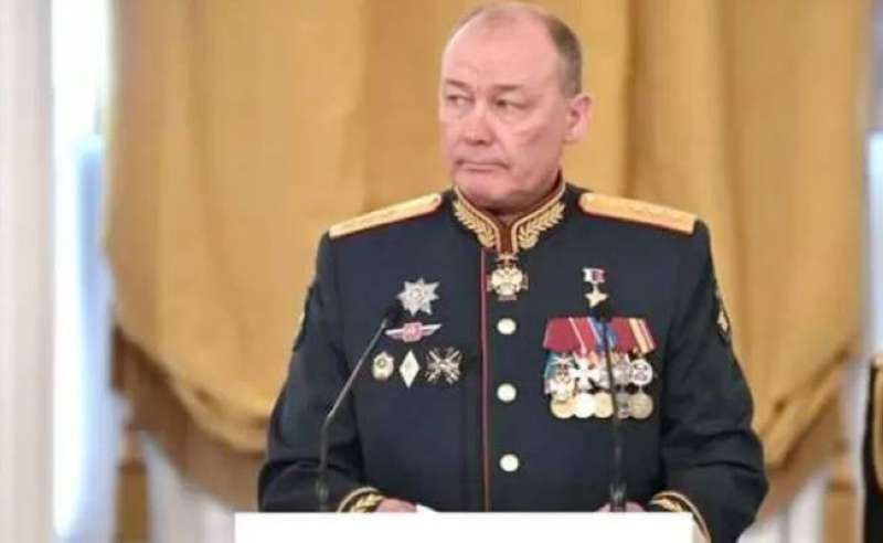 بوتين يوكل مهمة قيادة العمليات...