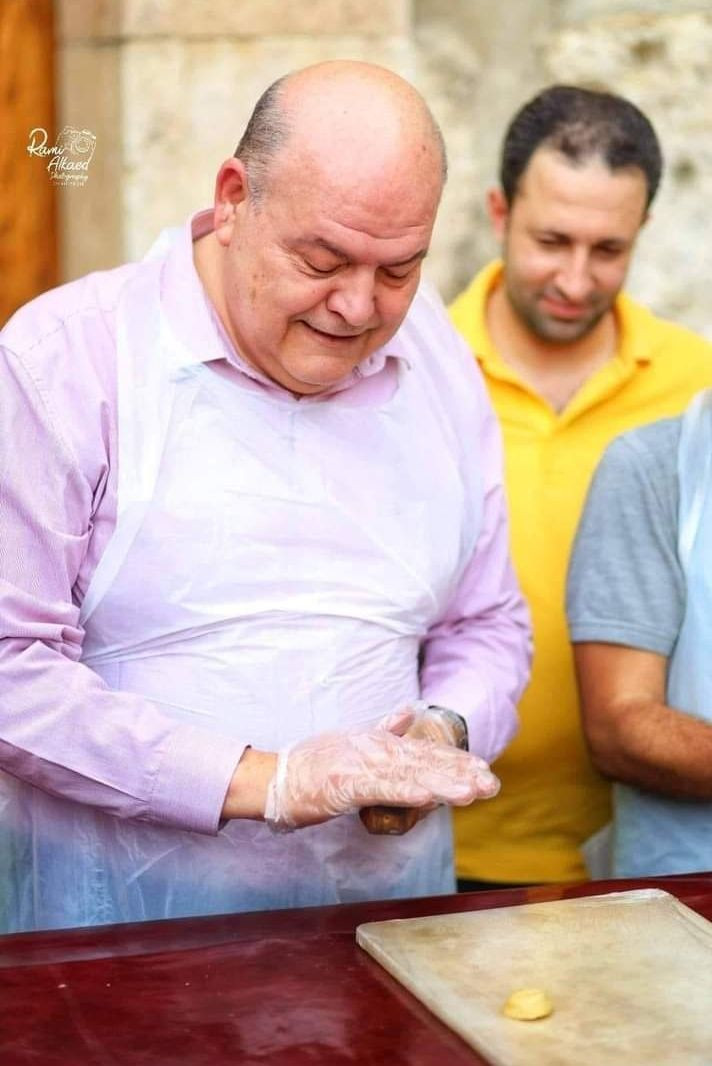 وزير يرى فرحة بأعين السوريين ف...