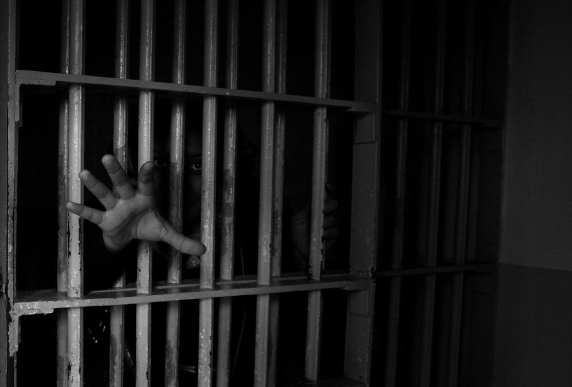 تقرير: النظام قتل أكثر من 100...