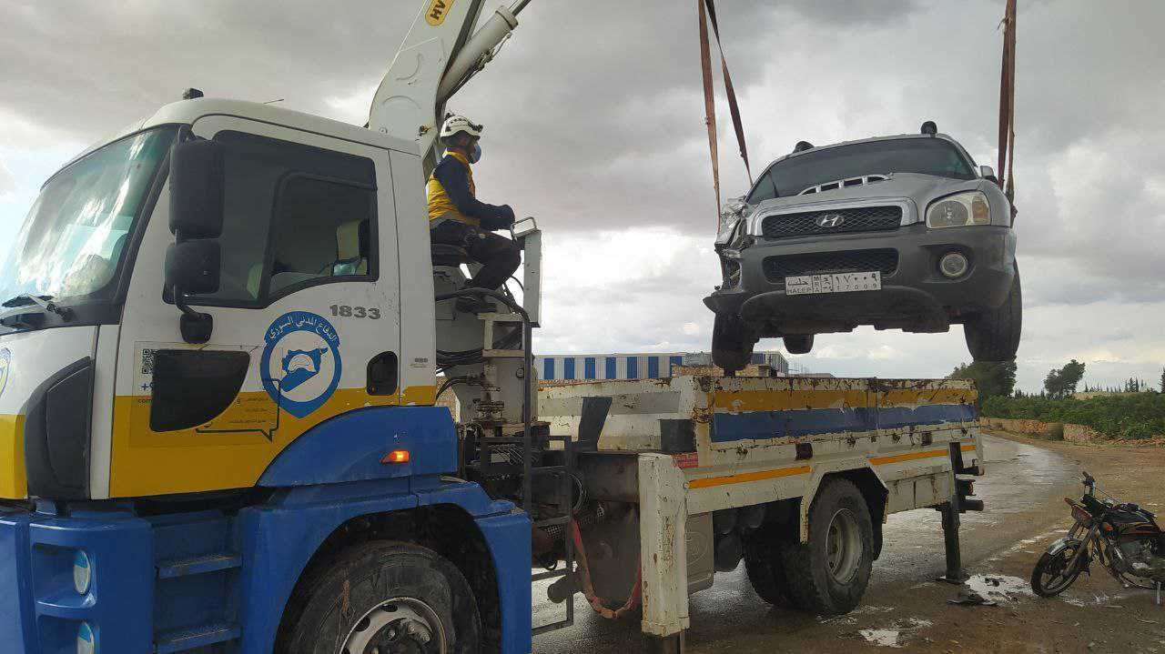 إدلب.. وفاة سيدة حامل وإصابة أ...