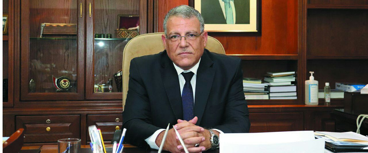 إعفاءات وتحقيقات على خلفية حري...