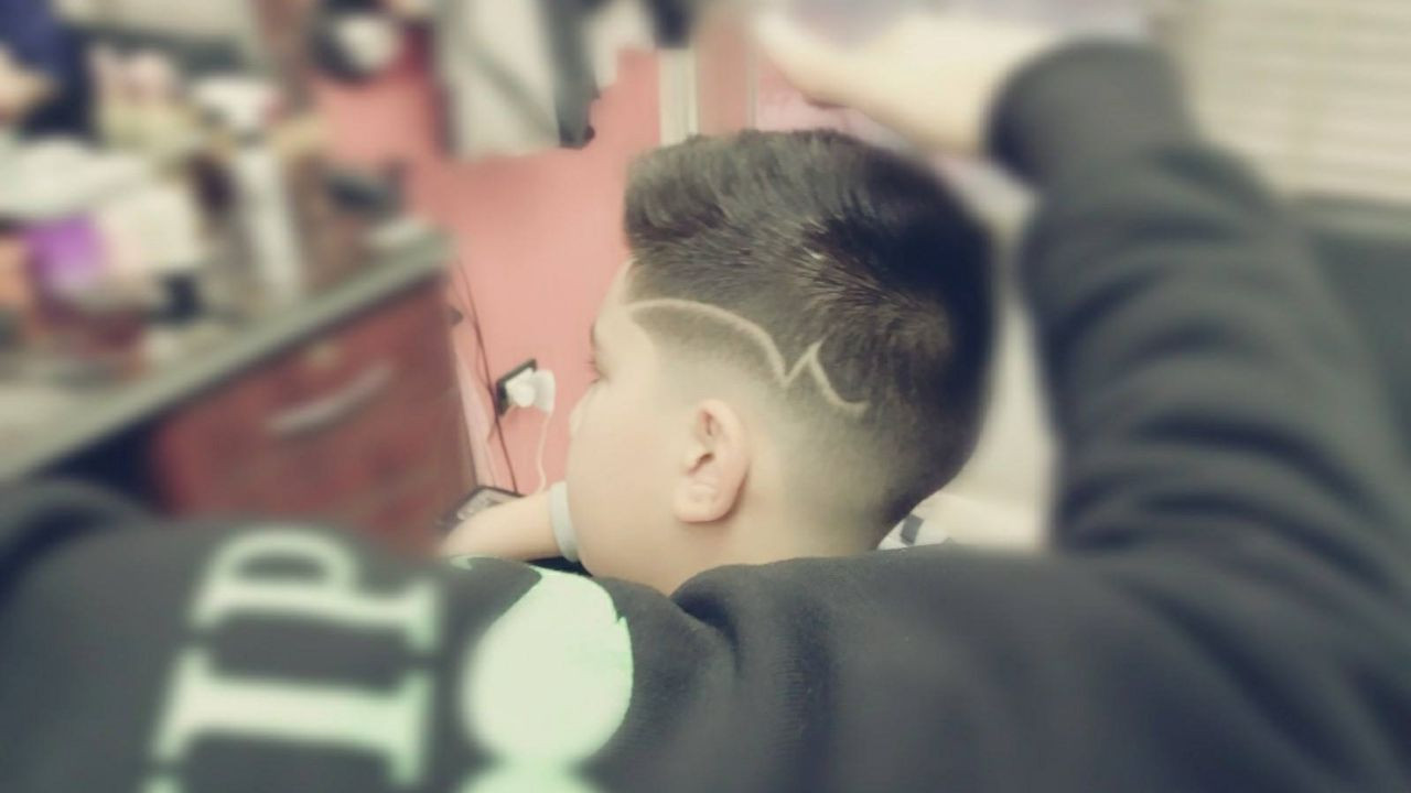 50 ألف ل.س.. أجرة حلاقة الطفل...