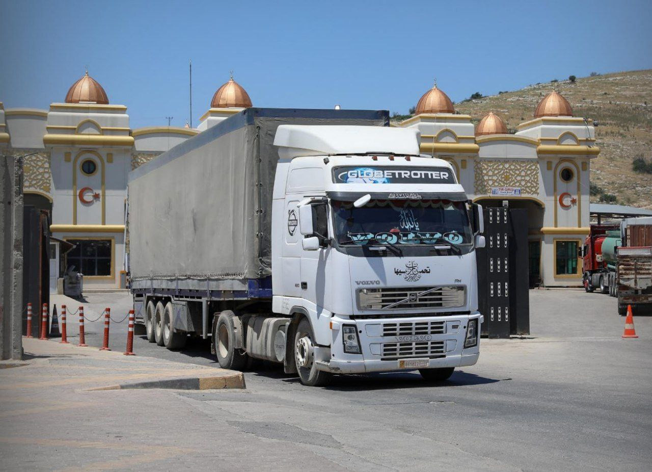 "الدفاع المدني": أكثر من 3.4 م...