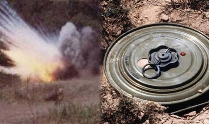 إصابة شخص بانفجار لغم أرضي غرب...