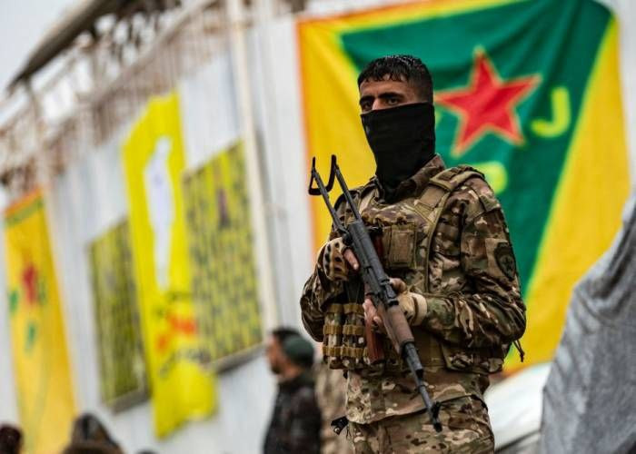 "الإدارة الذاتية" تفرض إجراءات...