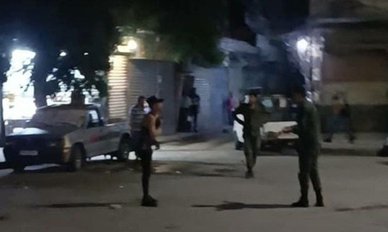 قتيل و15 جريحا من الأمن العسكر...