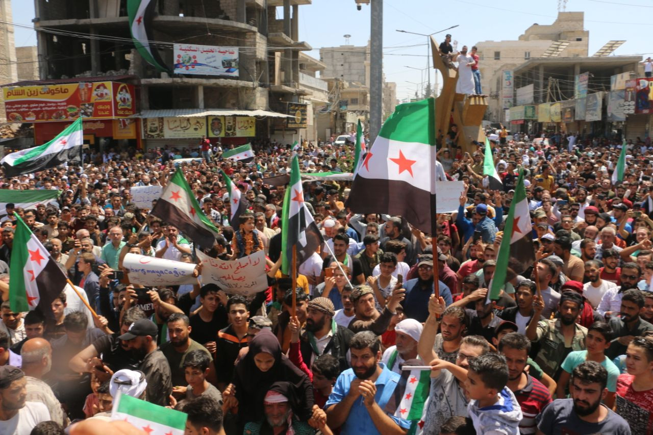 عشرات نقاط التظاهر ضد تصريح "ج...