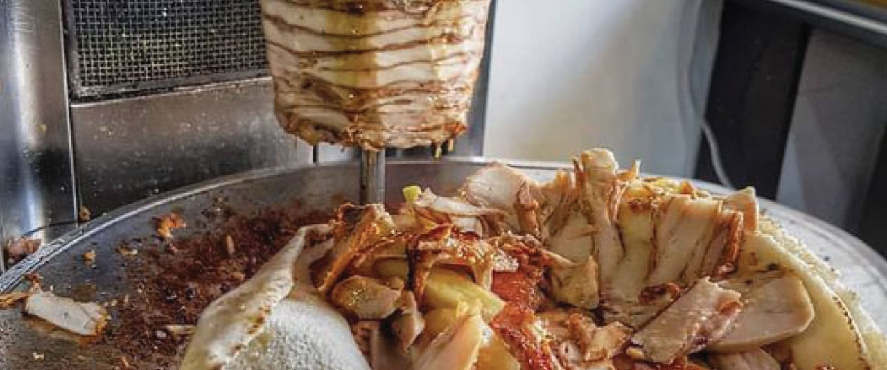 أسعار الفروج تحلق عاليا والرقا...