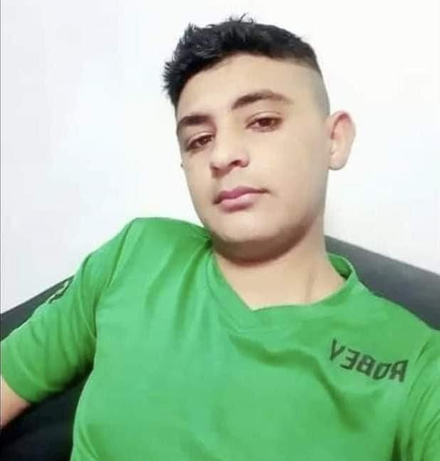 بحادثين منفصلين.. وفاة شاب وطف...