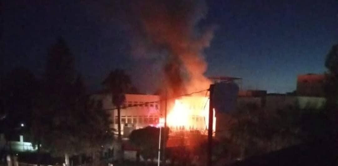 حريق يخرج مشفى "رأس العين" عن...