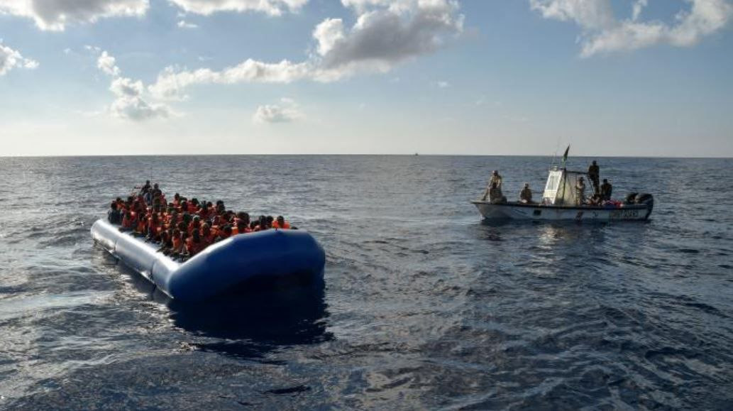 علقوا لمدة أسبوع في المتوسط.....