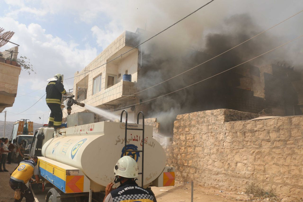 جرحى بحرائق وحوادث سير شمال سو...