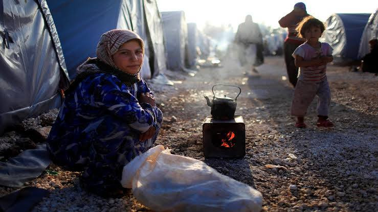 خطة لدمج عشرات المخيمات في منا...