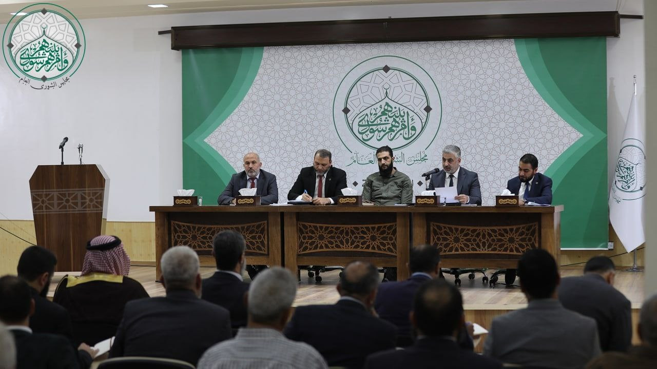 زعيم "الهيئة" يعلن تشكيل مجلس...