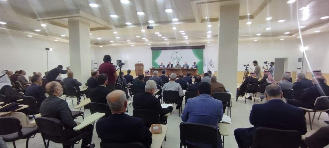 "حكومة الإنقاذ" تُقر دعم المعل...