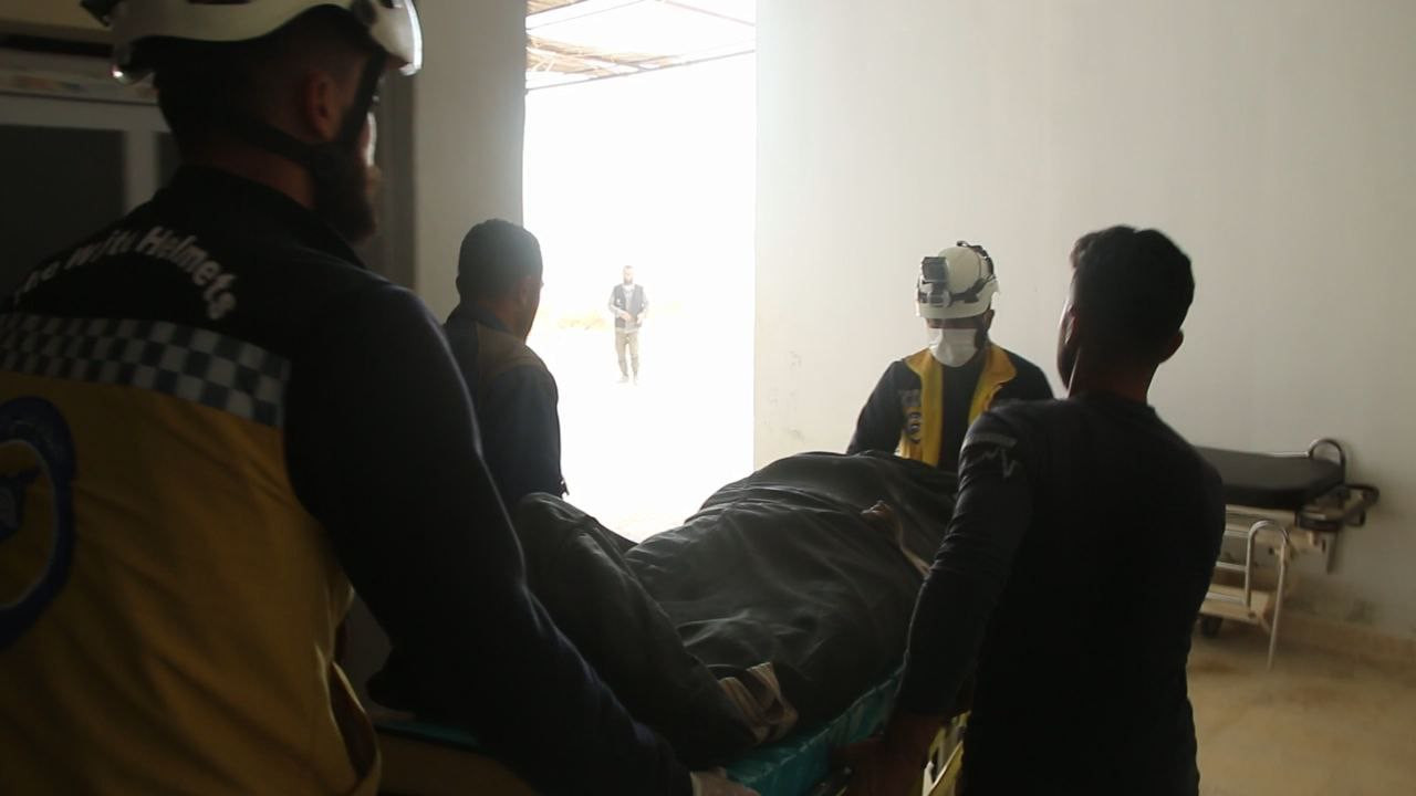 النظام يواصل التصعيد.. شهيد في...