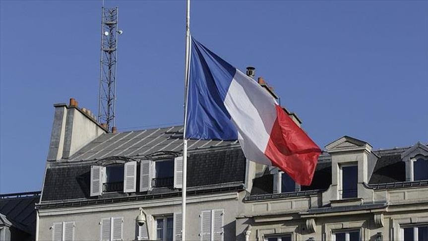 قلق فرنسي من الغارات الجوية ال...