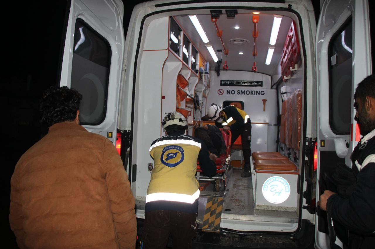 وفاة مدني في حادث سير ووقوع حو...