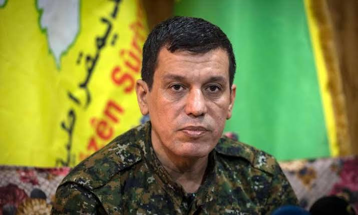 قائد "قسد": تركيا تتحضر لمهاجم...