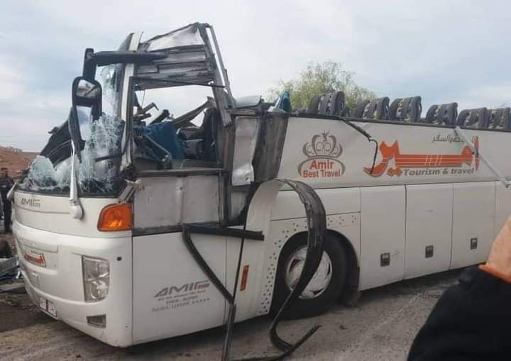 بالصور.. حادث مروّع يودي بحياة...