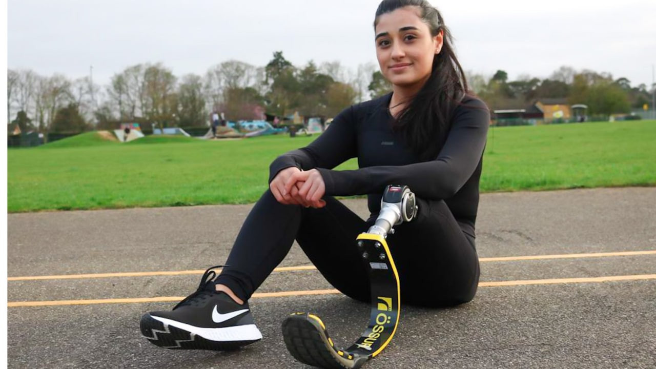 شابة سورية مبتورة الساق تدخل ق...