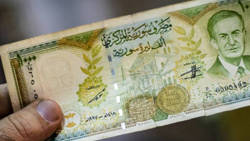 تراجع في سعر صرف الليرة مقابل...