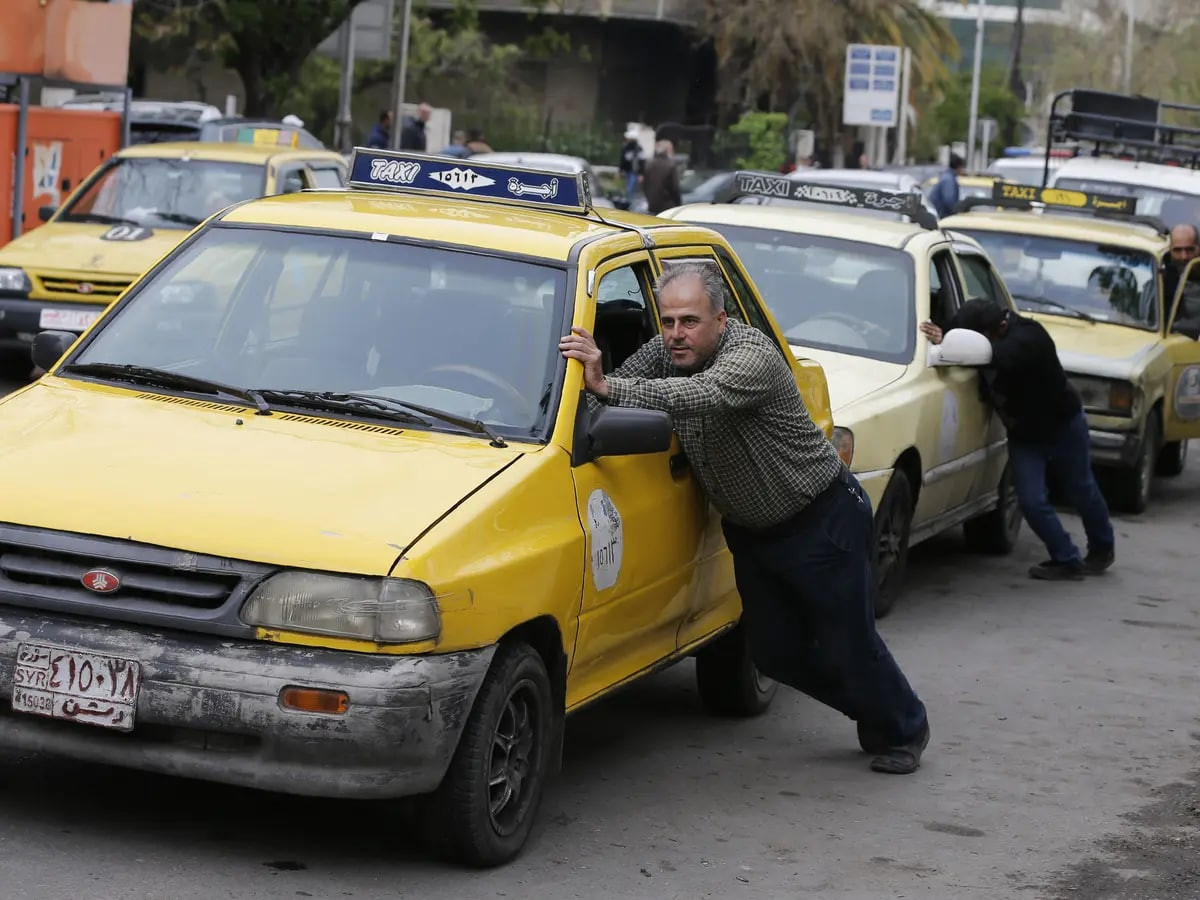 خسائر أصحاب السيارات تتجاوز نص...