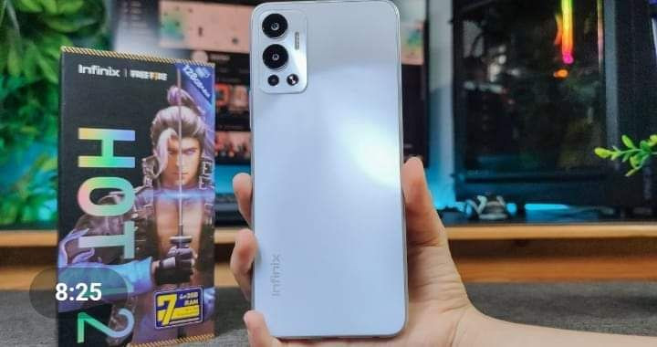 إصابة فتاة إثرانفجار هاتفها ال...