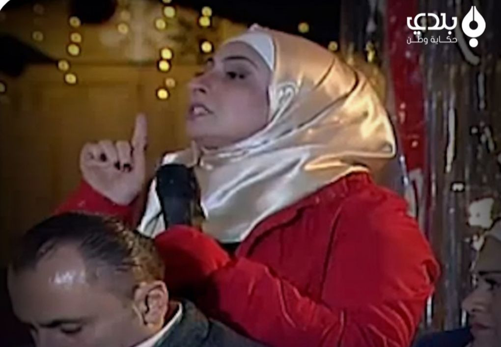 سيدة تهين أهالي حلب على التلفز...