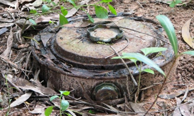 جرحى بانفجار لغم أرضي شمالي حم...