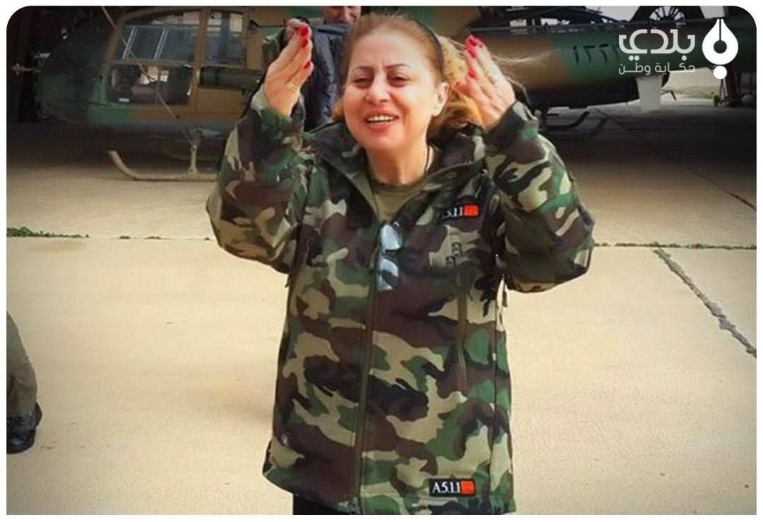 أستاذة في كلية الإعلام بدمشق ت...