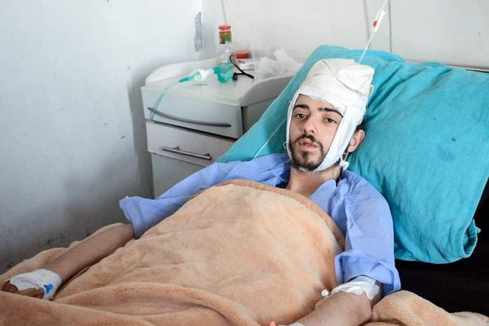 بالفيديو.. هذا ما قاله شاب بعد بقائه 5 أيام تحت الأنقاض في سوريا