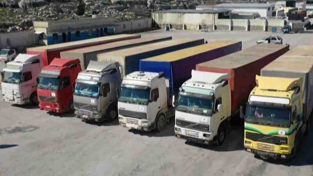 "الإدارة الذاتية" توافق على عب...