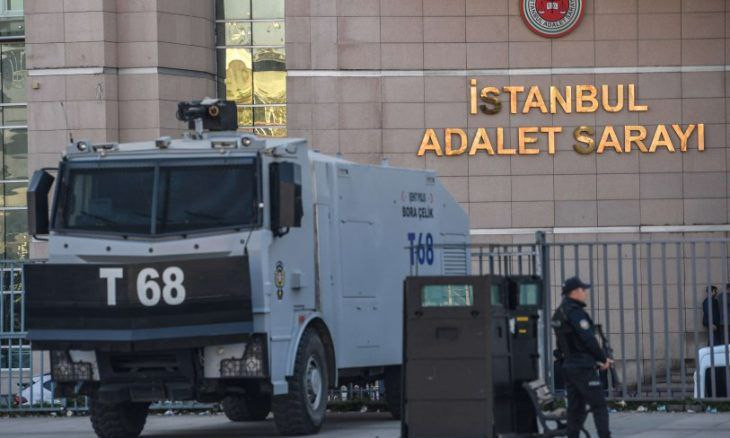 تركيا.. اعتقال 6 أشخاص بتهمة ا...