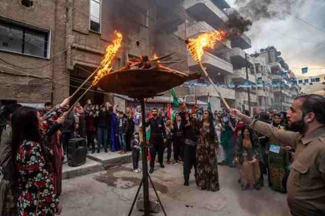 خلال أعياد النيروز.. "قسد" تمن...