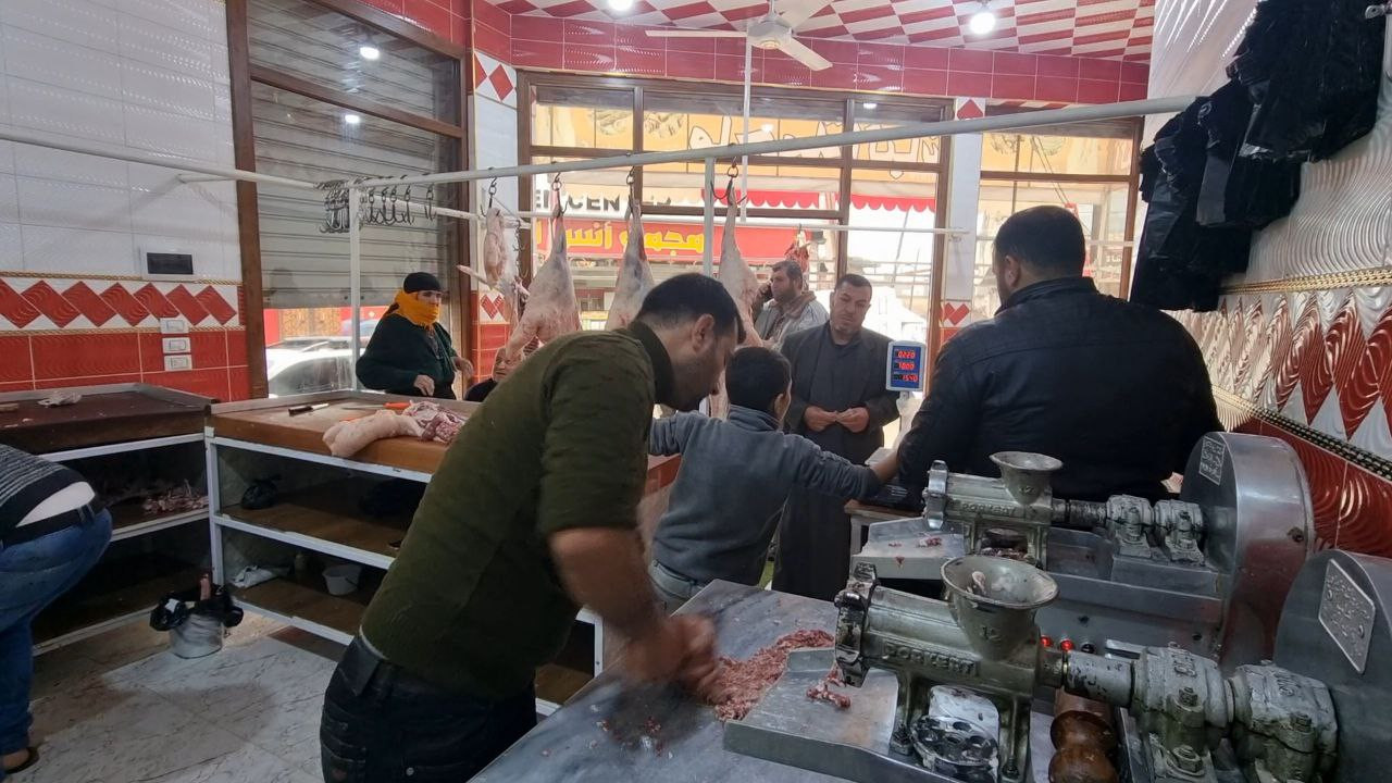 أسعار اللحوم ترتفع شمال حلب وا...