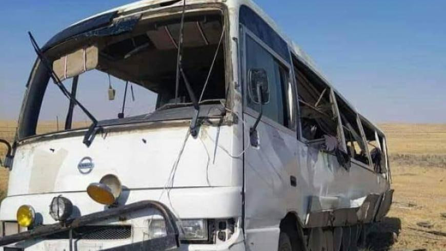 عبوة تستهدف باص مبيت للنظام في...