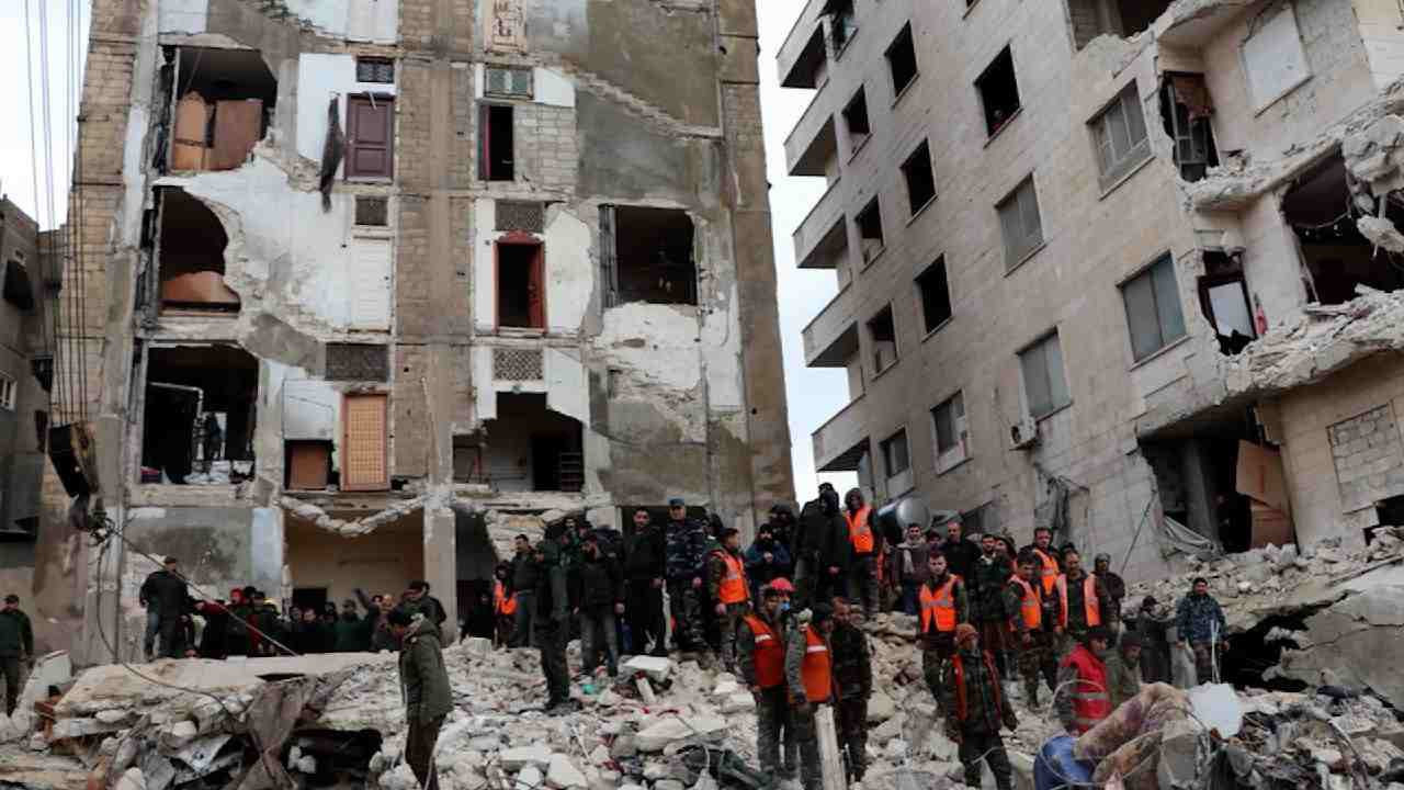 مسؤول يكشف عن أخطاء في حالات ا...