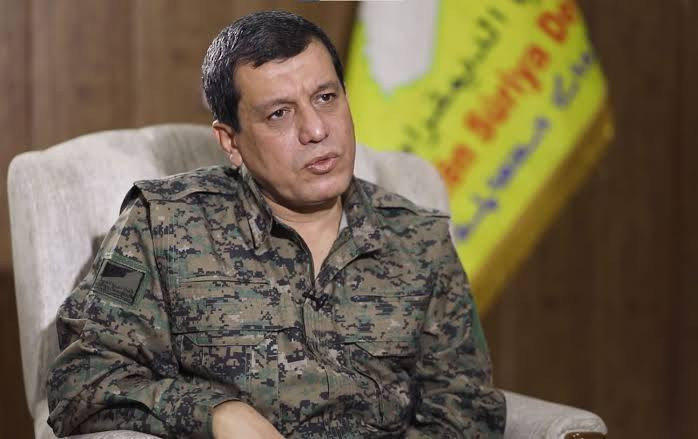 "مظلوم عبدي" يأمل بانضمام "قسد...