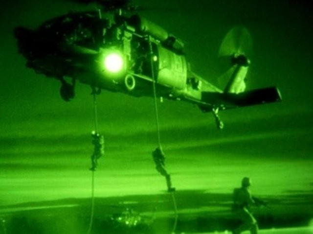 خسائر بشرية.. عملية إنزال جوي...