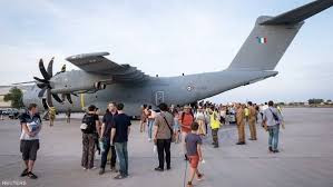 بينهم سوريون.. طائرات أردنية ت...