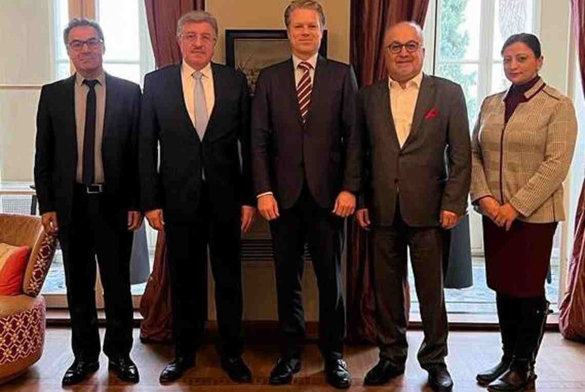 المعارضة تطالب بوصول الدعم الأ...