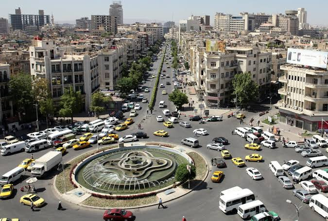 عضو في برلمان النظام يطالب مسؤ...