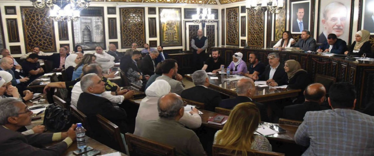 حجب الثقة عن مدير فرع الغاز بد...