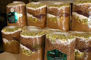 الزعتر يغادر موائد الحلبيين.....