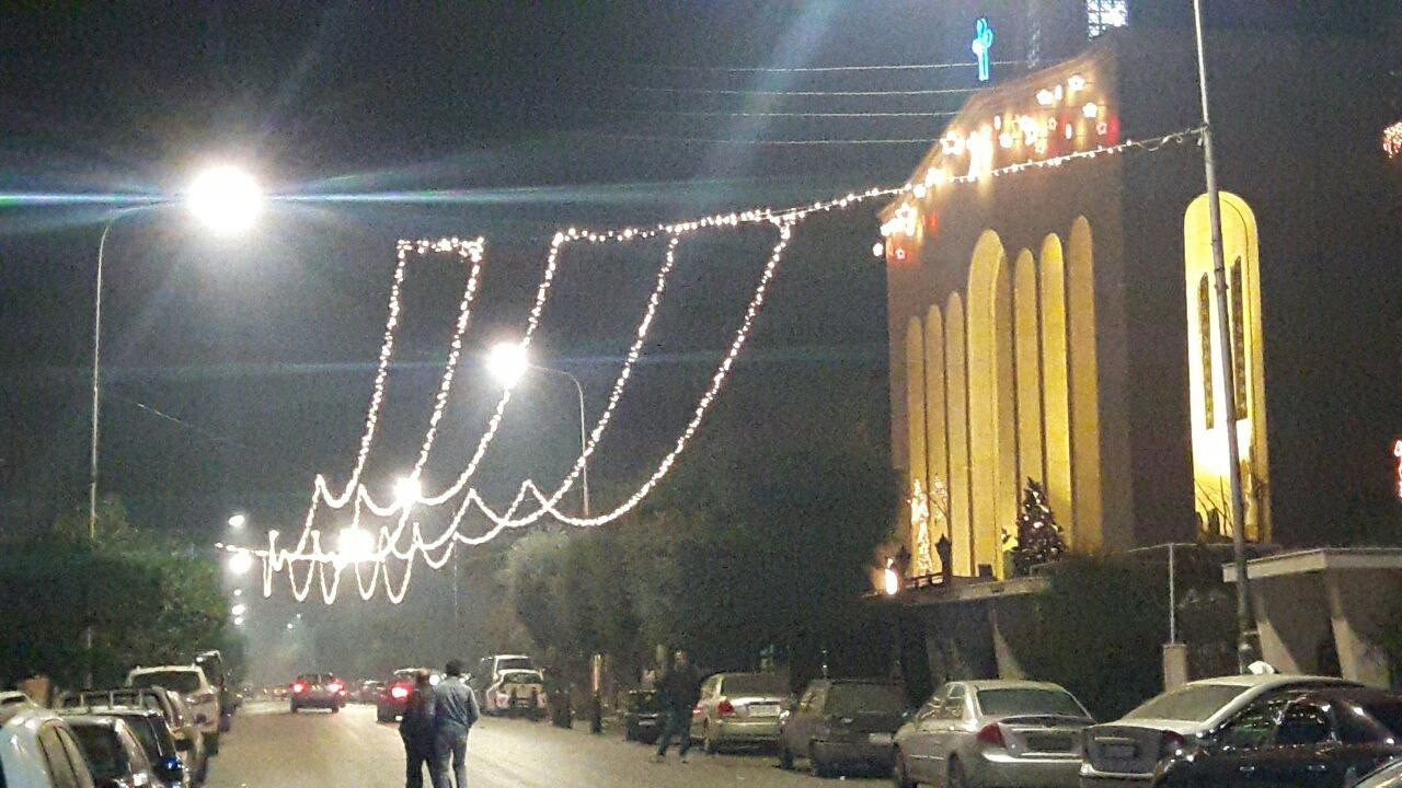 رغم الفقر.. حكومة النظام مشغول...