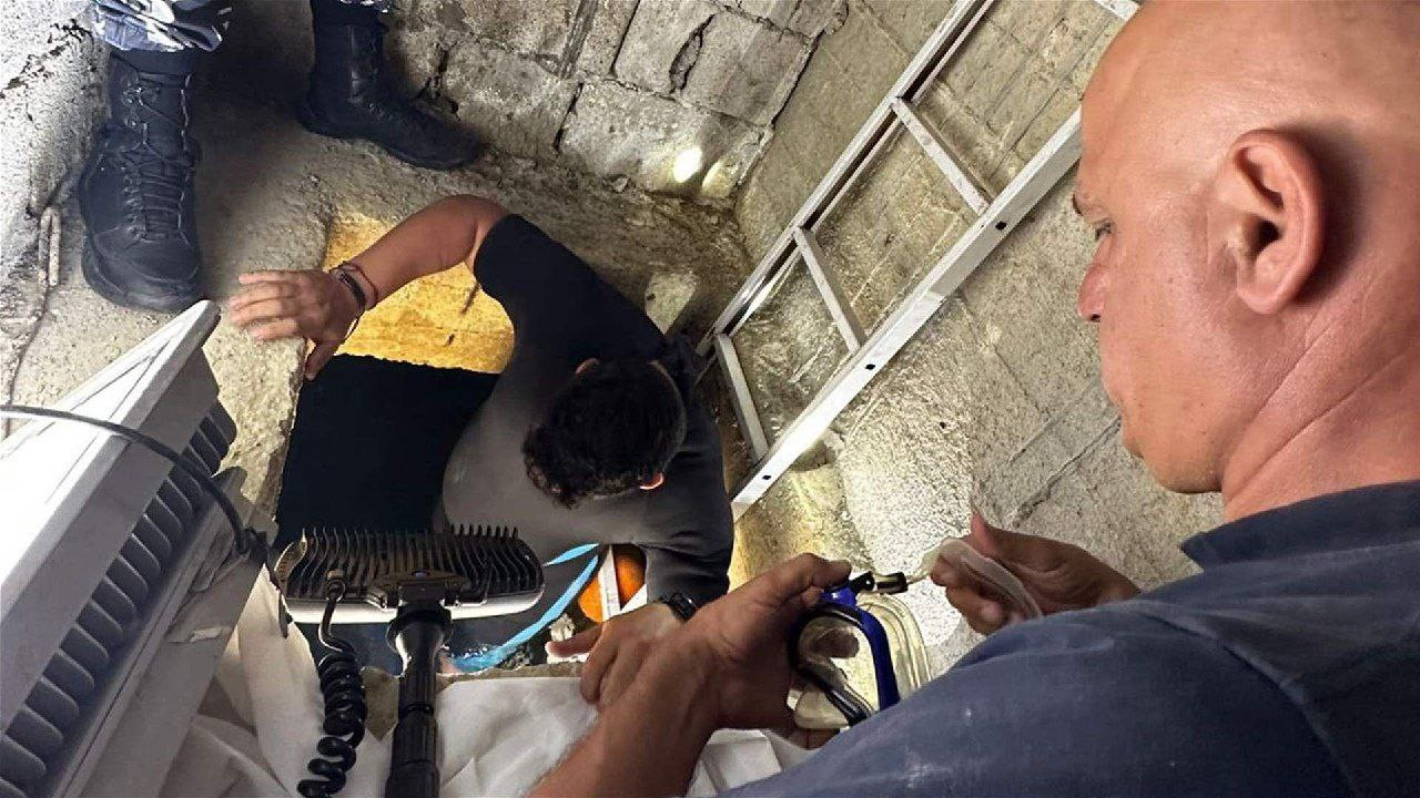 انتــشال"جــثة"طــفلة ســورية...