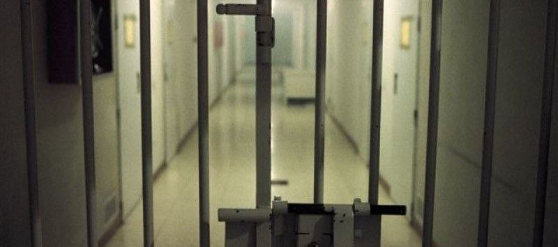 الكشف عن سجن سري للحزب على الح...