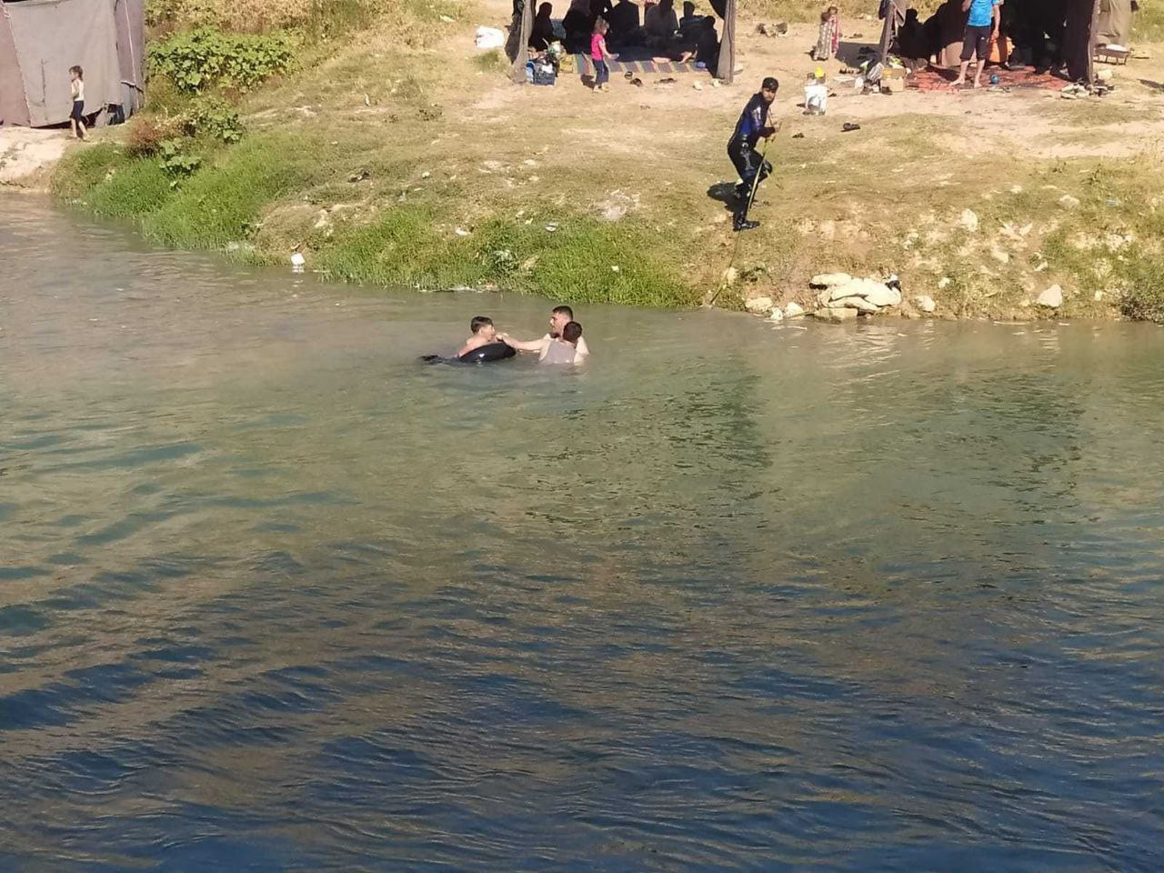 وفاة يافع غرقاً بنهر العاصي غر...